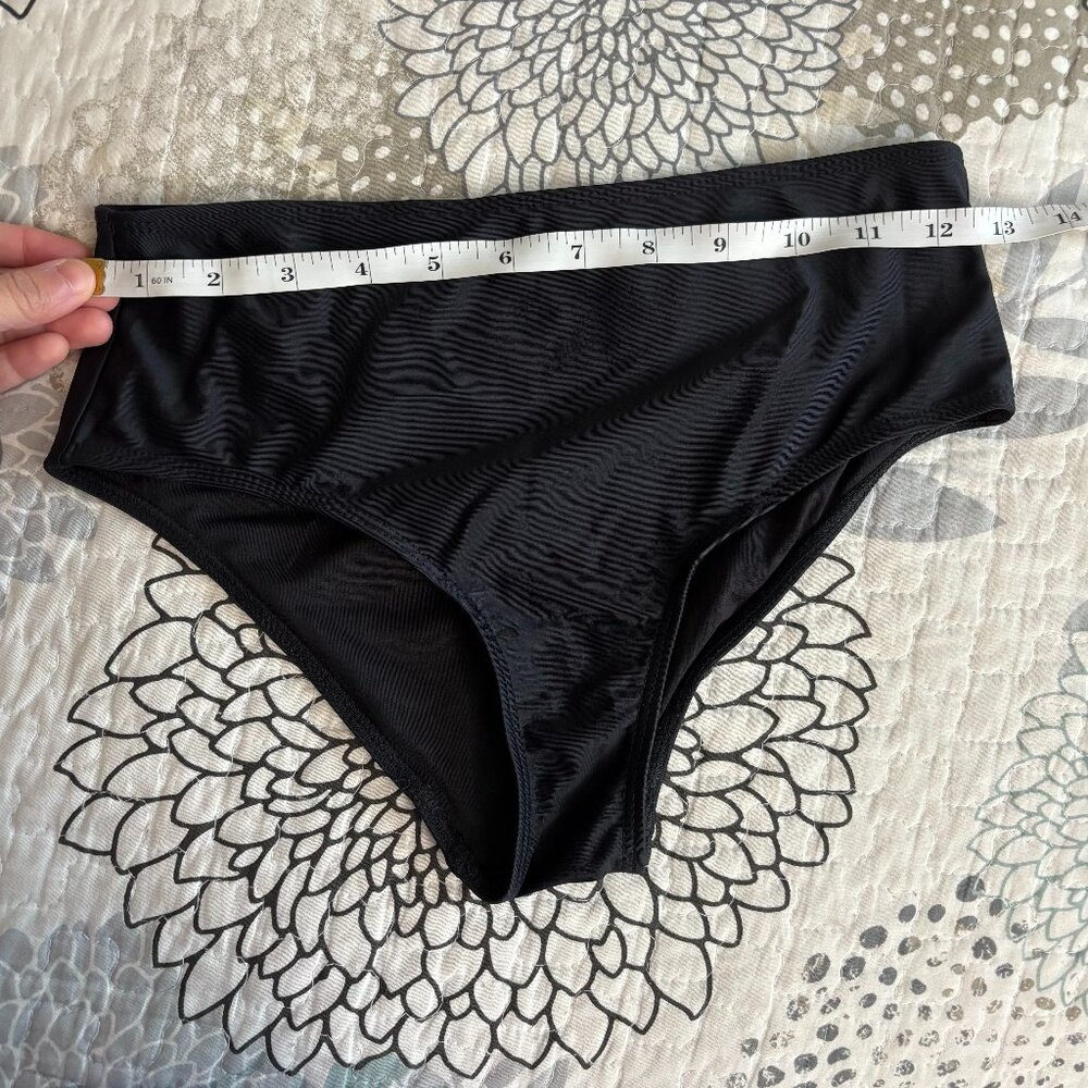 NWOT Seea Black Brasilia Bottoms - Size S